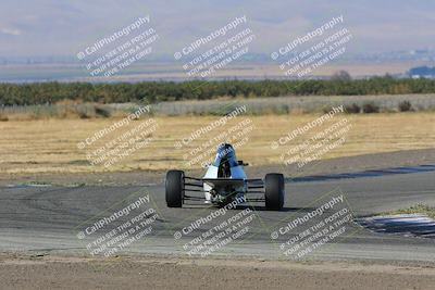 media/Oct-15-2023-CalClub SCCA (Sun) [[64237f672e]]/Group 5/Qualifying/